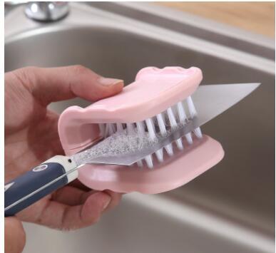 Efficient U-Shaped Kitchen Tool: Bristle Cleaner Brush